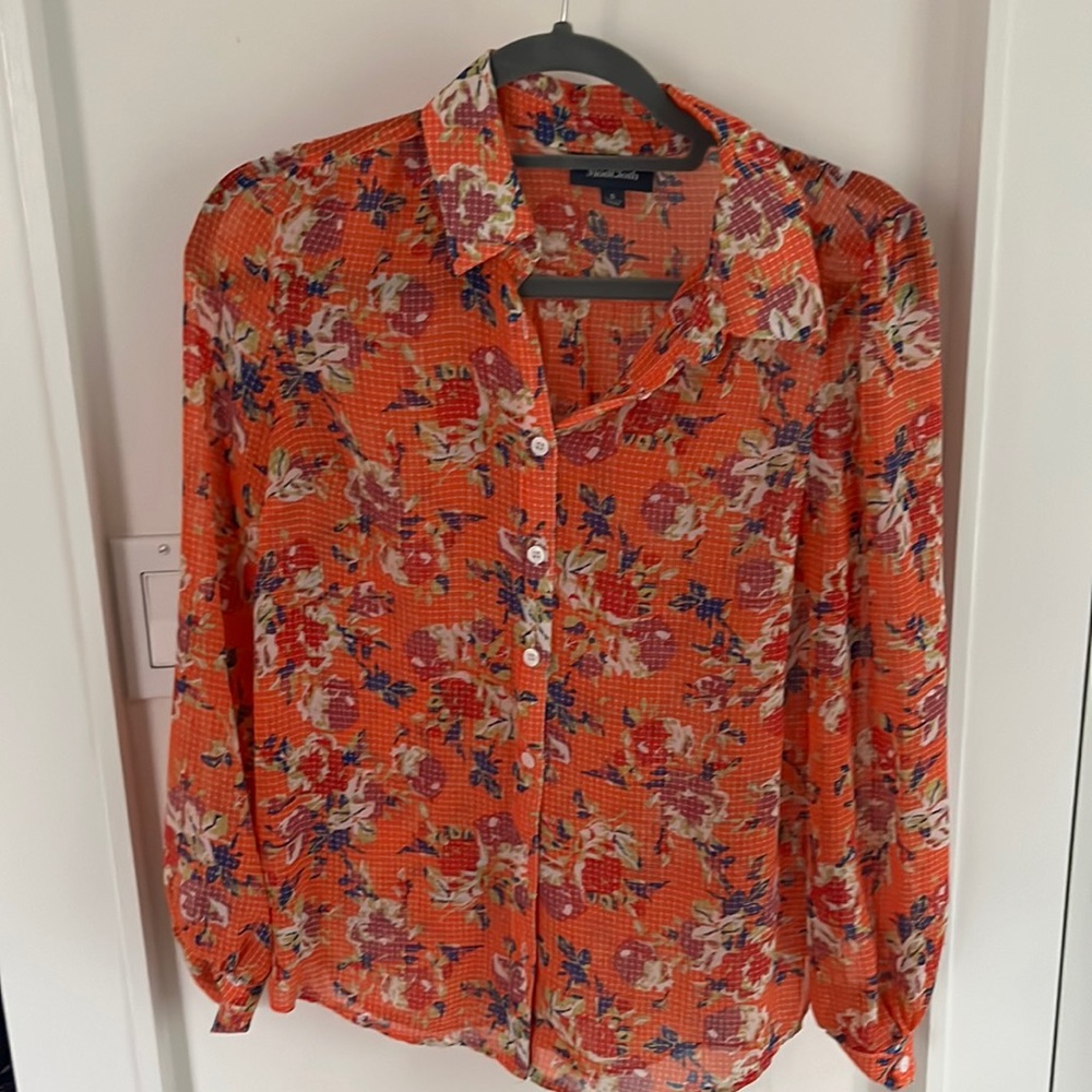 ModCloth Small lightweight top